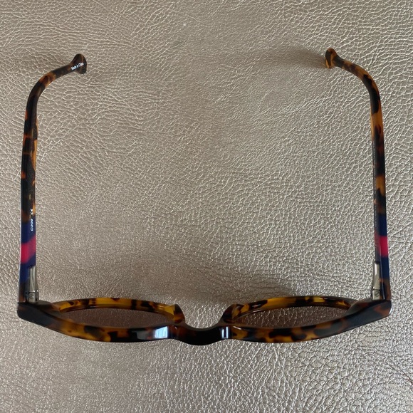 J. McLaughlin Brown Round-Frame Sunglasses - Picture 6 of 6